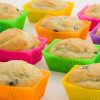 12 részes színes szilikon muffin sütőforma - szögletes